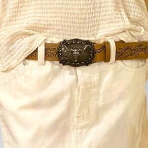 Tan Floral Faux Leather Antique Gold Silver Cow Skull Western Belt NWT
